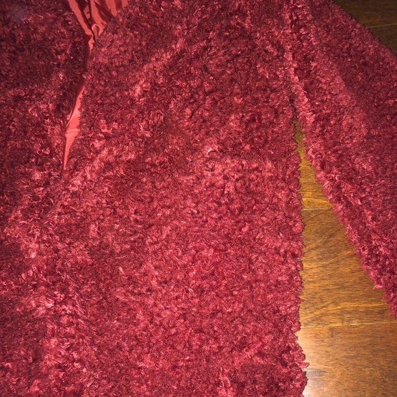 Very cute, high quality Sherpa jacket - Picture 4 of 4